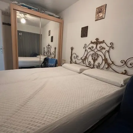 Charming Corner 2 Of 51 M2 In