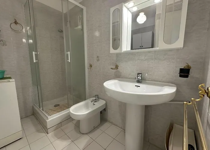 Charming Corner 2 Of 51 M2 In Daire