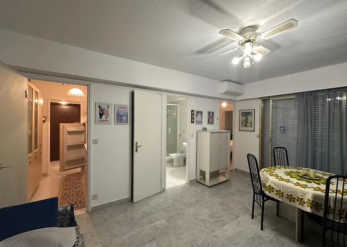 Charming Corner 2 Of 51 M2 In *